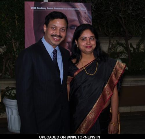 Dr. Singh  at  81st Annual Academy Awards - "Smile Pinki" - February 21, 2009